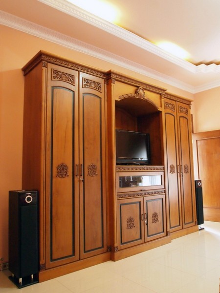 Cupboard & Cabinet